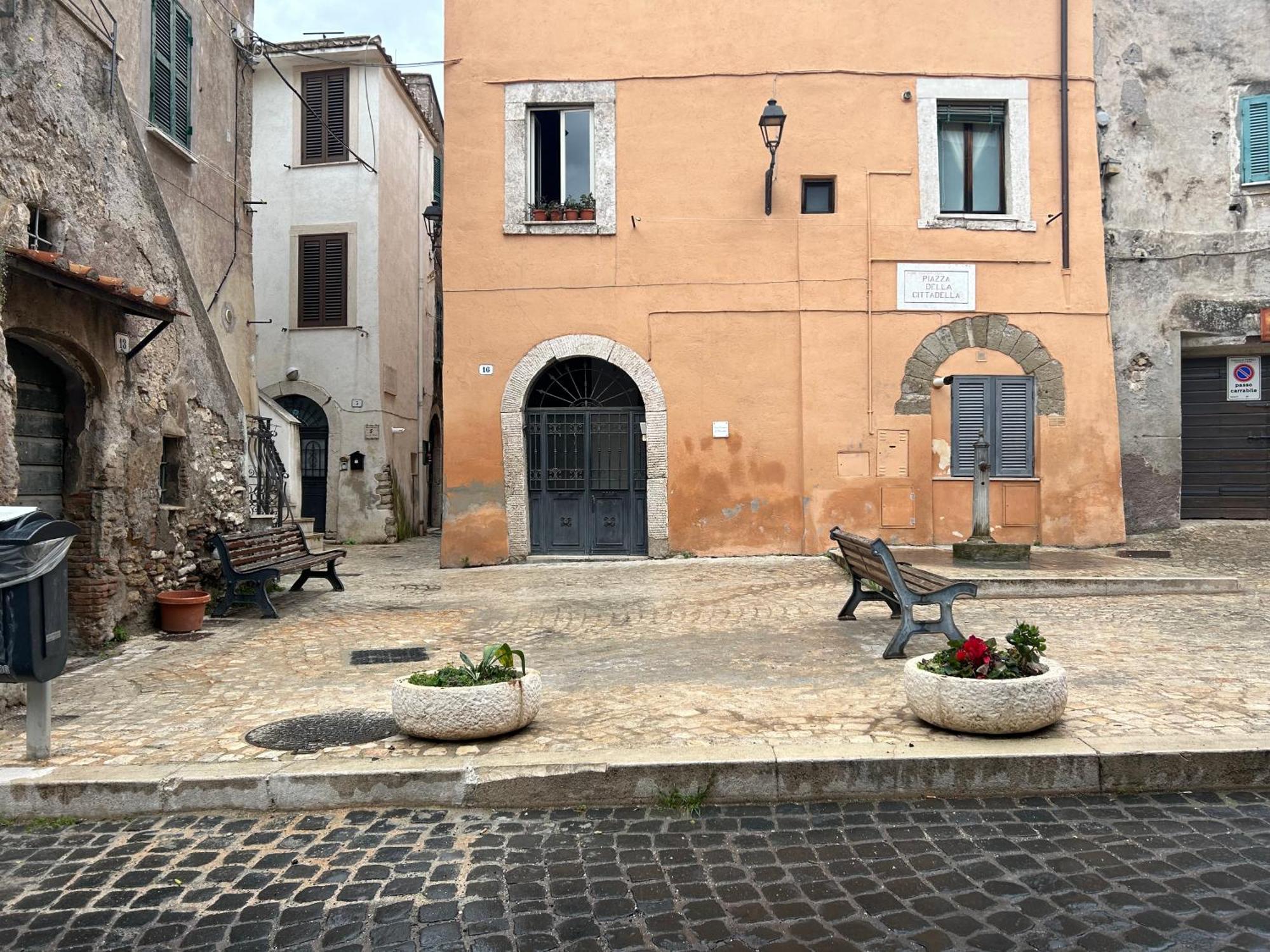 La Piazzetta Apartamento Tivoli Exterior foto